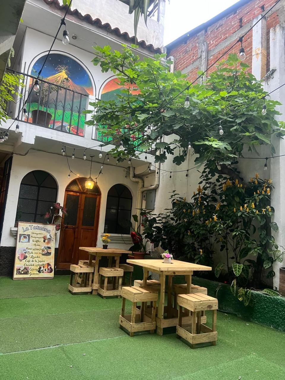Hotel Alma Maya Antigua Exterior foto
